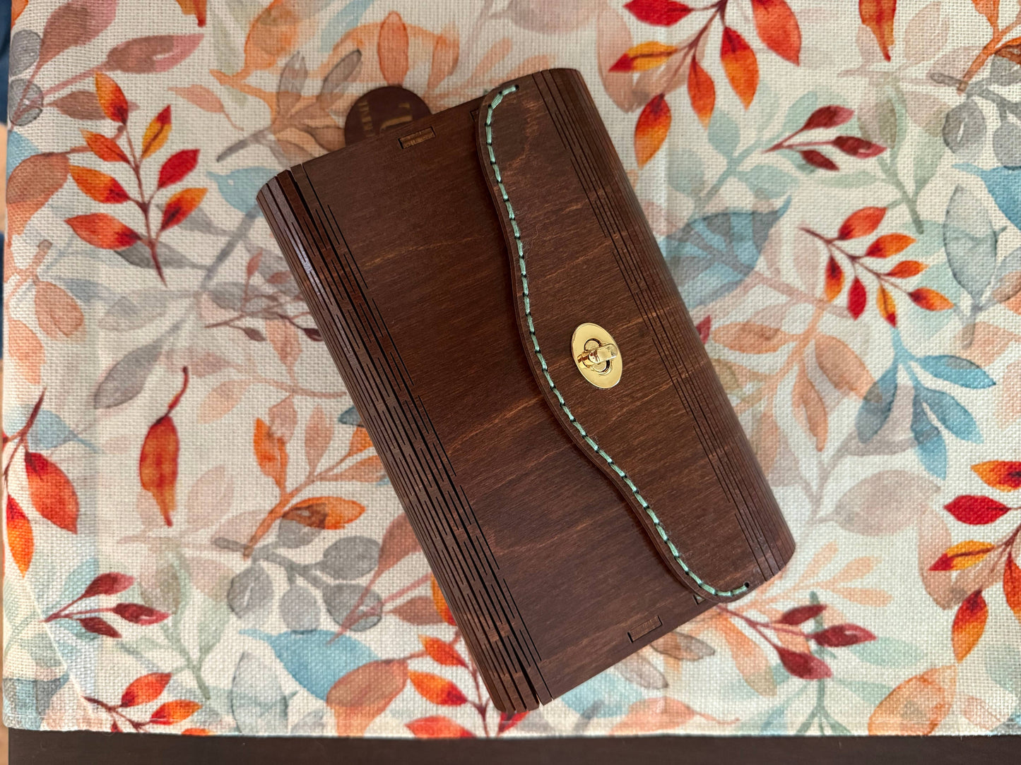 Desert Camper Shoulder bag