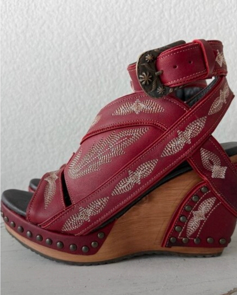 Lane Boots LEXINGTON Womens Red Wedges Western Sandals Wooden Heel Womens Size 8