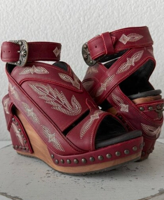 Lane Boots LEXINGTON Womens Red Wedges Western Sandals Wooden Heel Womens Size 8