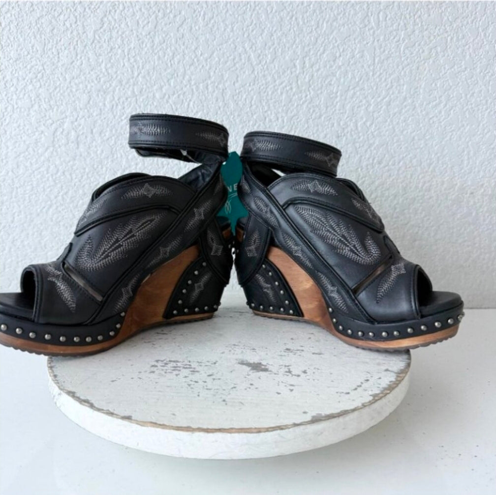 Lane Lexington Jet Black Leather Western Wedges Sandals Wood Heel Womens 7.5